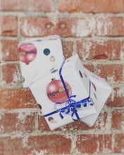 Load image into Gallery viewer, 5 Mil Gloss Wrapping Paper 36 x250 (3 inch core)